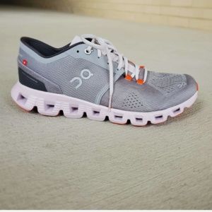 On Womens Cloud X Running Athletic Shoe Silver/Orange W Sz 10